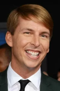 Jack McBrayer (born May 27, 1973 height 5′ 10½ » (1,79 m)) is an American actor and comedian. He gained national exposure for his characters on « Late Night with Conan O’Brien ». He is best known for portraying Kenneth Parcell on the […]