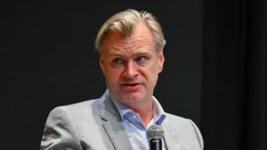 Le 4 janvier 2024 à 16h43, une nouvelle intéressante est tombée : Christopher Nolan, le réalisateur renommé de « Tenet », a reçu de nombreuses récompenses pour son film « Oppenheimer ». Cependant, lors d’un discours de remerciement pour le […]