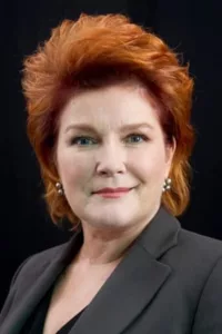 Katherine Kiernan Maria « Kate » Mulgrew (born April 29, 1955) is an American actress, most famous for her roles on Star Trek: Voyager as Captain Kathryn Janeway and Ryan’s Hope as Mary Ryan. She has performed in multiple television shows, theatre […]