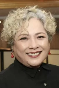 Gina Alajar is a FAMAS and Gaward Urian Award winning Filipino film and television actress and television director.   Date d’anniversaire : 28/06/1959