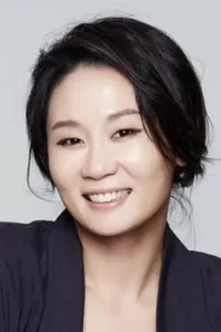 Kim Sun-young is a South Korean actress.   Date d’anniversaire : 10/04/1976