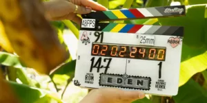 Le tournage du film « Eden » de Ron Howard vient de se terminer en Australie. Ce film très attendu met en vedette Daniel Brühl, Jude Law, Ana De Armas, Sydney Sweeney, Vanessa Kirby et bien d’autres. Ron Howard, réalisateur oscarisé, a […]