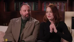 Le 21 janvier 2024, l’actrice principale de « Poor Things », Emma Stone, et le réalisateur du film Yorgos Lanthimos étaient l’invité de l’émission « Sunday Morning » sur CBS News pour discuter de leur récent projet cinématographique. Stone a également profité de l’occasion […]