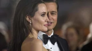 Brad Pitt remporte une nouvelle bataille juridique contre Angelina Jolie. Selon le Mail, l’équipe juridique de Jolie a tenté d’annuler une décision de justice de Los Angeles qui était en accord avec la demande de Pitt. Au cœur des disputes […]