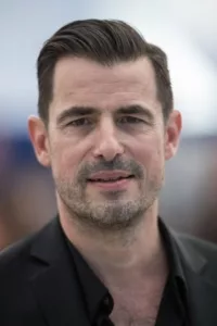 Claes Bang was born on April 28, 1967 in Denmark as Claes Kasper Bang. He is an actor, known for The Square (2017), The Girl in the Spider’s Web (2018) and Bron/Broen (2011). He is married to Lis Kasper Bang. […]