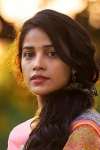 An actress who works in Tamil and Hindi film industry. She made her web series debut in 2020 with The Forgotten Army on Amazon Prime Video. She made her Tamil feature film debut in 2021 with Vaazhl. She made her […]