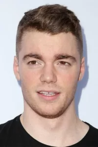 Louis Gabriel Basso III (born December 11, 1994) is an American actor. He began his career as a child actor and from 2010 to 2013, he had a regular role on the Showtime series The Big C. In film, he […]