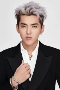 Wu Yifan (吳亦凡   Date d’anniversaire : 06/11/1990