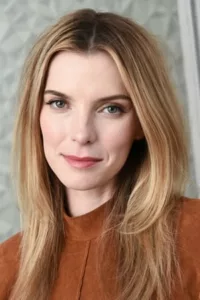 Betty Gilpin, born Elizabeth Folan Gilpin on July 21, 1986, is an American actress known for her versatile performances in both television and film. She has garnered critical acclaim for her work, particularly in the Netflix series « GLOW. » Gilpin grew […]