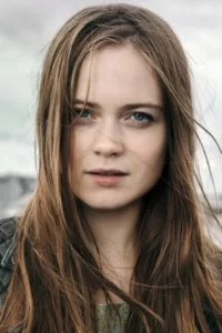 Hera Hilmarsdóttir (known professionally as Hera Hilmar) (born 27 December 1988) is an Icelandic actress. She was the lead actress in the 2018 film Mortal Engines. Other notable roles are Vanessa in the television series Da Vinci’s Demons and Eik […]