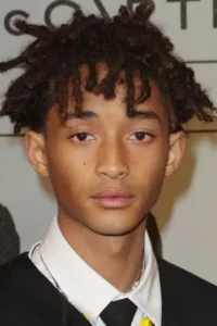 Jaden Christopher Syre Smith (born July 8, 1998) is an American actor, rapper, songwriter, dancer, and the son of Will Smith and Jada Pinkett Smith. He is the elder brother of singer WILLOW. His breakthrough role was in the 2006 […]