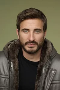 Ryan Corr (born 15 January 1989) is an Australian actor. Corr is known for his roles in the Australian drama series Packed to the Rafters and Love Child along with film roles in Wolf Creek 2 (2013), The Water Diviner […]