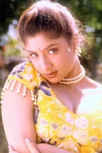 Subhashri is an Indian film actress in south cinema. She is the sister of south actress Malashri. She was noted for roles in films like Gentleman, Muthu, Pedarayudu and Kadhalan.   Date d’anniversaire : 18/07/1975