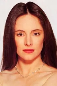 Madeleine Marie Stowe Mora (born August 18, 1958) is an American actress. She appeared mostly on television before her role in the 1987 crime-comedy film Stakeout. She went on to star in the films Revenge (1990), Unlawful Entry (1992), The […]
