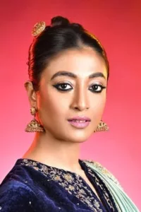 Paoli Dam (born 4 October 1980) is an Indian actress who started her career with the Bengali television serial Jibon Niye Khela (2003). She then worked in Bengali television serials such as Tithir Atithi and Sonar Harin   Date d’anniversaire […]