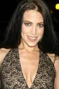Leslie Rae Bega (born April 17, 1967) is an American theater, film and television actress. Bega was born in Los Angeles to a Sephardi Jewish father and Russian Jewish mother. Her paternal grandparents came to the United States from Spain. […]