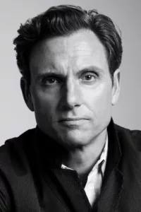 Anthony Howard « Tony » Goldwyn (born May 20, 1960) is an American actor and director. He portrayed the villain Carl Bruner in Ghost, Colonel Bagley in The Last Samurai, and the voice of the title character of the Disney animated Tarzan. […]