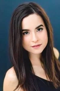 Jenny Raven est née à Hong Kong d’une mère chinoise et d’un père britannique. Elle est formé au théâtre et au ballet classique. Elle a déménagé à Toronto, Ontario, Canada après avoir obtenu son diplôme d’études secondaires à Hong Kong […]