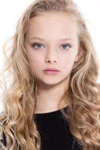 Amiah Miller is an actress, known for War for the Planet of the Apes (2017), Lights Out (2016) and MacGyver (2016). Amiah lives in California with her parents, and younger brother. Amiah has two siblings (an older brother who lives […]