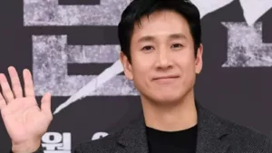 La star sud-coréenne Lee Sun Kyun, connue pour son rôle dans le film oscarisé Parasite, a été retrouvée morte le 27 décembre KST. Les responsables de la police ont confirmé la nouvelle après avoir répondu à l’appel d’une femme signalant […]