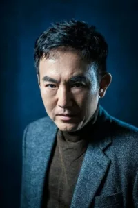 Son Byung Ho is a South Korean actor. He was born on August 25, 1962 and made his debut in the entertainment world in 1994. Since debut, he has appeared in numerous films and television dramas, including “Going by the […]