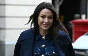 Michelle Keegan, reconnue pour son rôle de Tina McIntyre dans la série britannique « Coronation Street », a fait part de ses préoccupations vis-à-vis de son dernier rôle. Elle inquiétait que l’incarnation du personnage de Maya dans « Fool Me Once » de Netflix […]