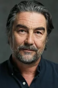 From Wikipedia, the free encyclopedia Nathaniel Parker (born 18 May 1962) is an English stage and screen actor best known for playing the lead in the BBC crime drama series The Inspector Lynley Mysteries, and Agravaine de Bois in the […]