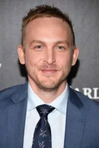 Robin Lord Taylor (born June 4, 1978) is an American film and television actor and director, known for his role as Oswald Cobblepot in the Fox TV series Gotham, as well as Accepted (2006), Another Earth (2011), Would You Rather […]