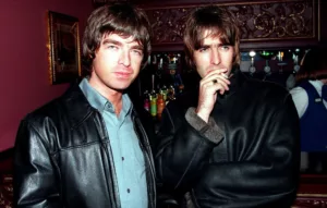 Netflix a révélé les titres qui se retireront de son catalogue le mois prochain, parmi lesquels figure le documentaire sur le groupe britannique Oasis. Le documentaire intitulé « Supersonic », réalisé par Mat Whitecross, qui retrace l’ascension fulgurante du groupe de Manchester […]