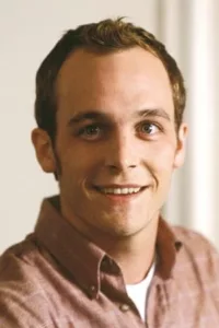 Ethan Embry (real name Ethan Philan Randall) is an American film and television actor.   Date d’anniversaire : 13/06/1978