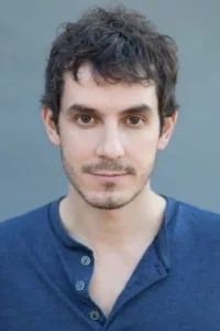Tate Ellington is an American painter, stage and screen actor. He holds an BA in Theatre Performance from University of Mississippi in Oxford, Mississippi.   Date d’anniversaire : 17/04/1979