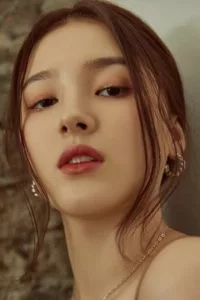 Nancy Jewel McDonie is an American, South Korean-based member of the South-Korean girl group, Momoland. Nancy’s father is American and her mother is Korean. She was born in Daegu, South Korea but she grew up and was raised in the […]