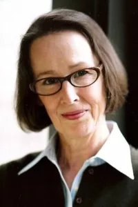 Susan Blommaert is an American stage and screen actress.   Date d’anniversaire : 13/10/1947