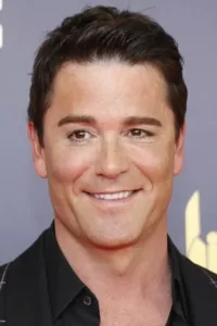 films et séries avec Yannick Bisson