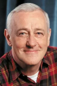 Charles John Mahoney (born June 20, 1940) was an English-born American actor, best known for playing Martin ‘Marty’ Crane, a retired police officer and father of Kelsey Grammer’s Dr. Frasier Crane, in the American sitcom « Frasier » (NBC, 1993–2004)   Date […]