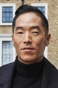 Born in Argentina and grown up in Australia, Leonardo Nam is a film and television actor of Korean descent, primarily working in the USA and best known for playing recurring character Felix Lutz in HBO’s « Westworld ».   Date d’anniversaire : […]