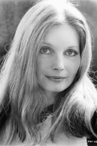 films et séries avec Catherine Schell