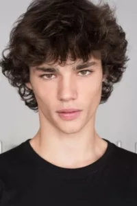 Fernando Lindez is a Spanish model and actor. Fernando Lindez began his acting career in 2017 rather unusually when in between classes at school, he looked at his phone and saw a direct message from an agency asking him to […]