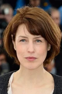 Georgina « Gina » McKee (born 14 April 1964) is an English actress. She won the 1997 BAFTA TV Award for Best Actress for Our Friends in the North (1996), and earned subsequent nominations for The Lost Prince (2003) and The Street […]