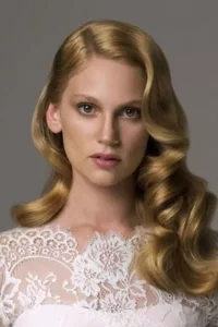 films et séries avec Farah Zeynep Abdullah