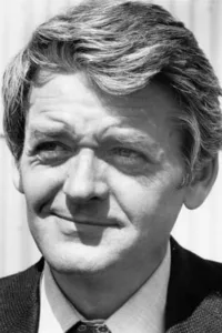 Harold Rowe Holbrook Jr. (February 17, 1925 – January 23, 2021) was an American actor, television director, and writer. He first received critical acclaim in 1954 for a one-man stage show he developed, Mark Twain Tonight!, performing as Mark Twain, […]