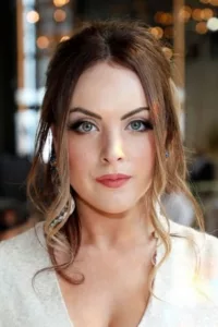 films et séries avec Elizabeth Gillies