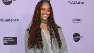 Malia Obama, la fille de l’ancien président Barack Obama, a fait ses débuts en tant que réalisatrice au Festival du film Sundance avec son court métrage intitulé « Le cœur ». Malheureusement, les critiques ont été plutôt négatives, certaines personnes remettant en […]