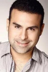 Mauricio Mejia is a Colombian actor.   Date d’anniversaire : 13/09/1974