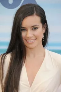 Actress who first became known for bringing to life Chloe Solano in the 2014 miniseries Gracepoint. She then joined the cast of 2015’s Curve and 2016’s Jack Reacher: Never Go Back. … She has had guest roles on numerous popular […]