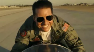 Paramount semble dépourvu de rancune face au récent accord conclu entre Tom Cruise et Warner Bros. En effet, un troisième volet de « Top Gun » est actuellement en préparation. Malgré l’absence de réponse immédiate de Paramount à une demande de commentaires […]