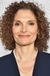Mary Elizabeth Mastrantonio (born November 17, 1958) is an American actress and singer known for her role in The Color of Money, The Abyss, Scarface, and Robin Hood: Prince of Thieves.   Date d’anniversaire : 17/11/1958