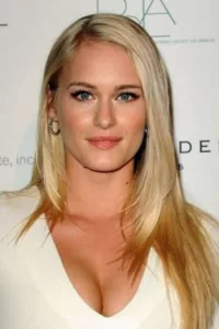 Leven Rambin was born on May 17, 1990 in Houston, Texas, USA as Leven Alice Rambin. She is an actress and director, known for The Hunger Games (2012), Percy Jackson: Sea of Monsters (2013) and Chasing Mavericks (2012). She has […]