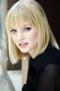 Cariba Heine est une actrice et danseuse australienne d’origine sud-africaine.   Date d’anniversaire : 01/10/1988