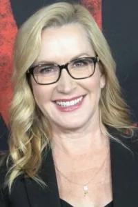 Angela Faye Kinsey (born June 25, 1971) is an American actress, best known for her role as Angela Martin in the sitcom The Office (2005–2013), and she appeared in the sitcoms Your Family or Mine (2015) and Haters Back Off […]